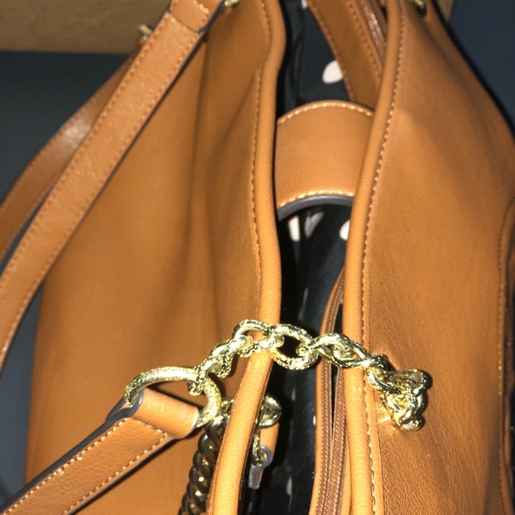 Anne Klein Tote Purse - Picture 2 of 6